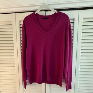 Uniqlo Women's 100% cashmere V-Neck Sweater - Deep Pink